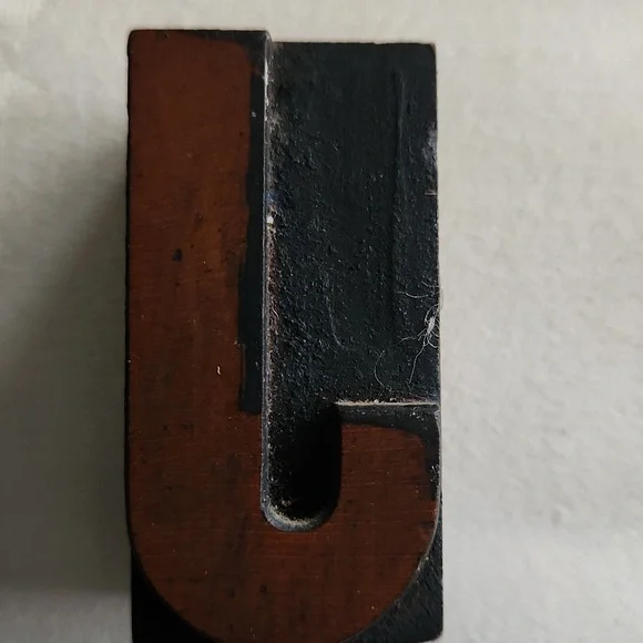 Vintage Wooden Letterpress Blocks - Picture 3 of 5
